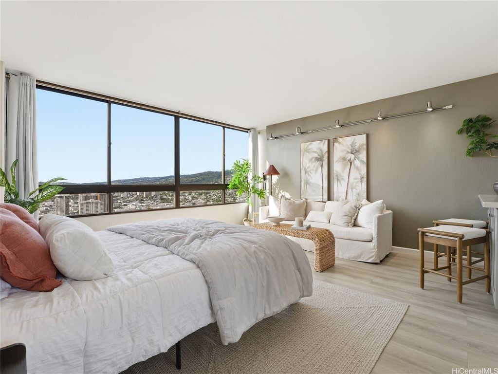 2499 Kapiolani Boulevard 3202, Honolulu, HI 96826