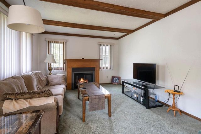 38 Maple Ave, Superior, WI 54880