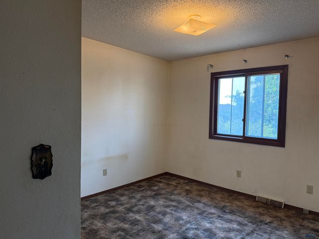 5131 SATURN DR, Rapid City, SD 57703