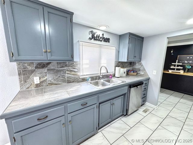 508 Garden Road, Tahlequah, OK 74464