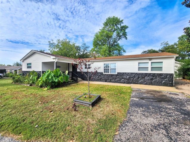 508 Garden Road, Tahlequah, OK 74464