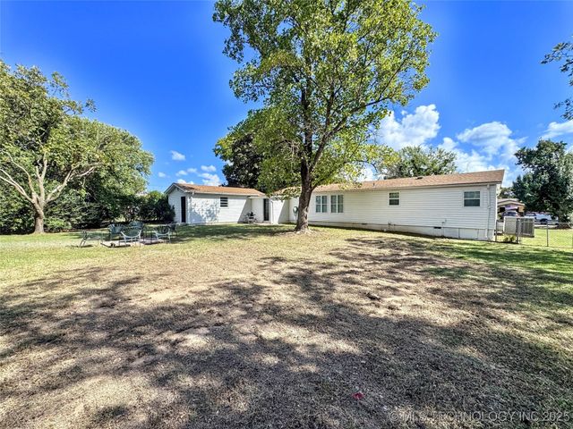 508 Garden Road, Tahlequah, OK 74464