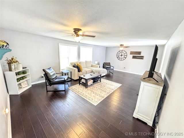 508 Garden Road, Tahlequah, OK 74464