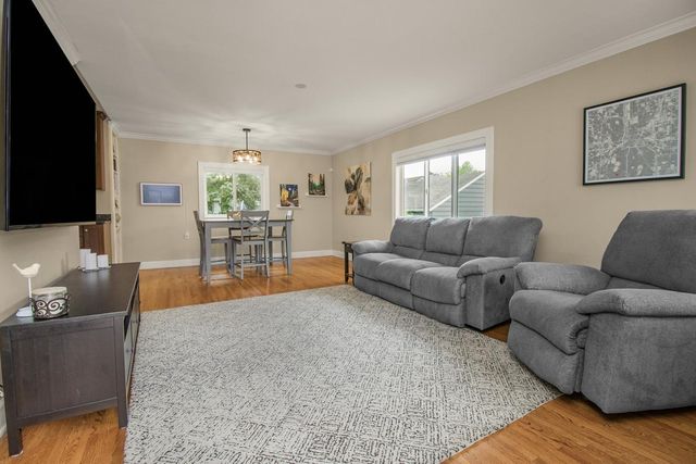 5252 James Avenue S, Minneapolis, MN 55419
