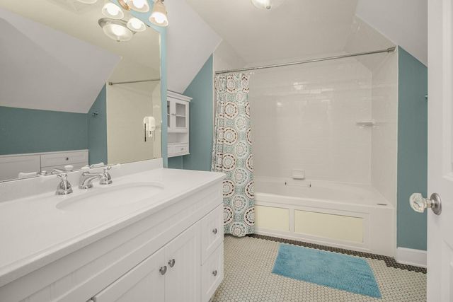 5252 James Avenue S, Minneapolis, MN 55419