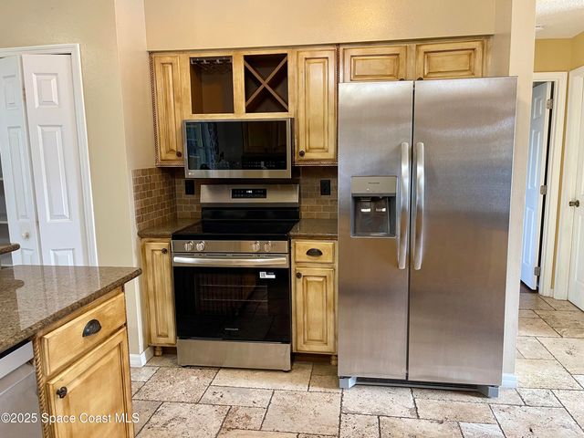 421 Carol Drive NE, Palm Bay, FL 32907