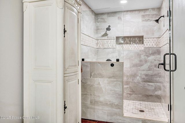 421 Carol Drive NE, Palm Bay, FL 32907