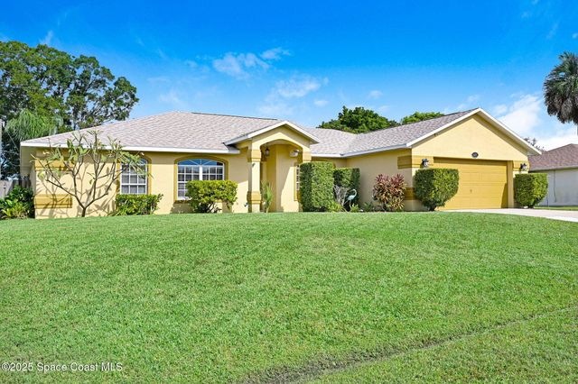 421 Carol Drive NE, Palm Bay, FL 32907