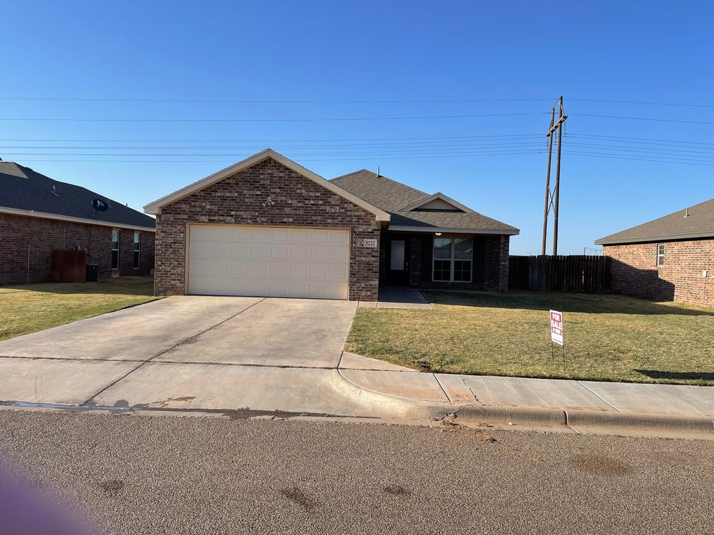 5222 Marshall Street, Lubbock, TX 79416
