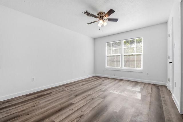 111 Calvin Street, Pasadena, TX 77506