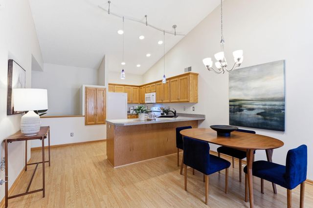 6918 42nd Avenue N, Crystal, MN 55427