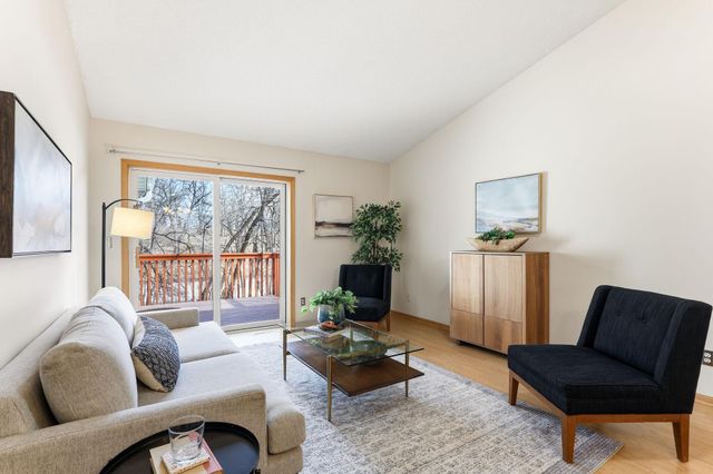 6918 42nd Avenue N, Crystal, MN 55427