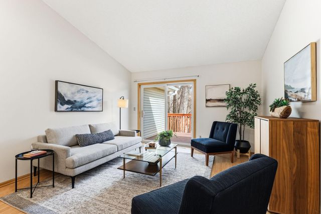 6918 42nd Avenue N, Crystal, MN 55427