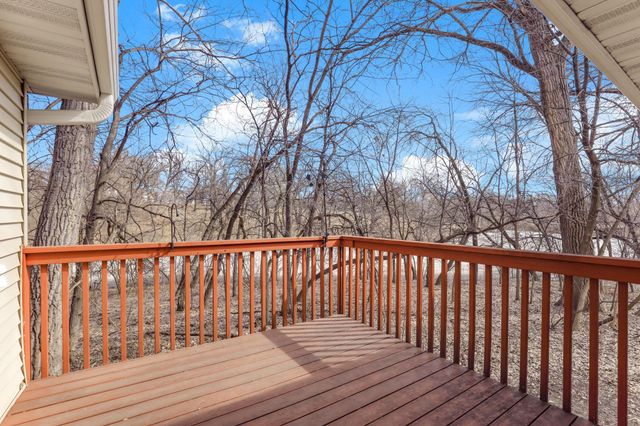 6918 42nd Avenue N, Crystal, MN 55427