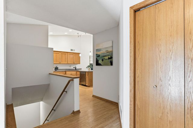 6918 42nd Avenue N, Crystal, MN 55427