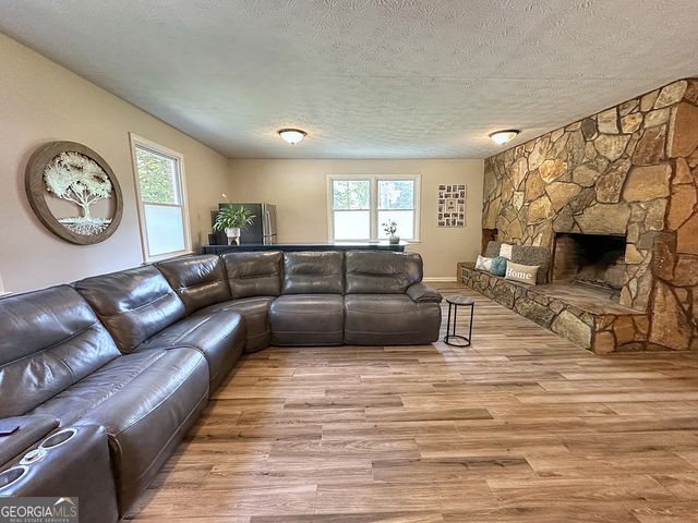 1501 E Main Street, Hogansville, GA 30230