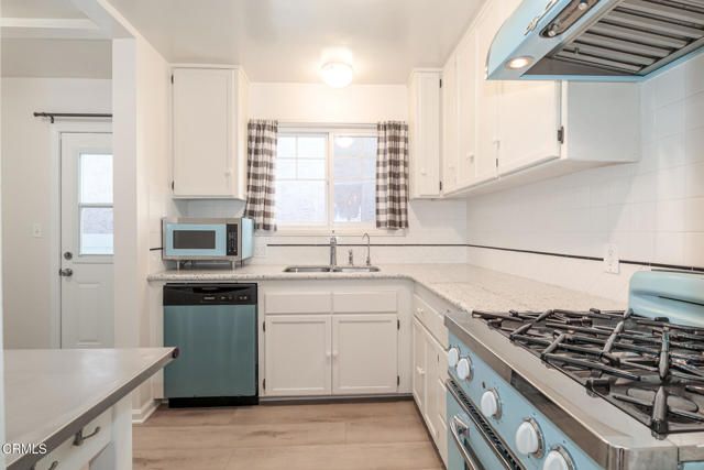 3845 Sunset Lane, Oxnard, CA 93035