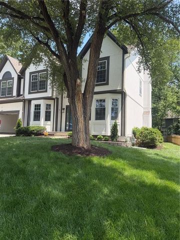 5307 Greenwood Street, Shawnee, KS 66217