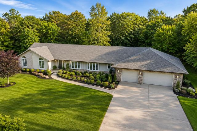 1776 Indian Boundary Road, Chesterton, IN 46304