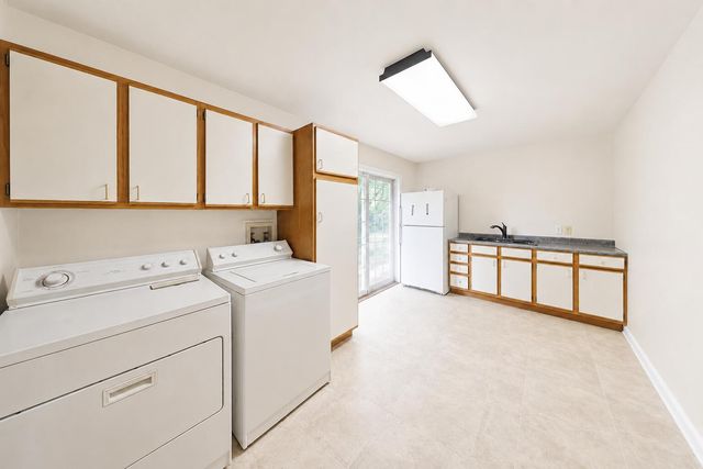 1776 Indian Boundary Road, Chesterton, IN 46304
