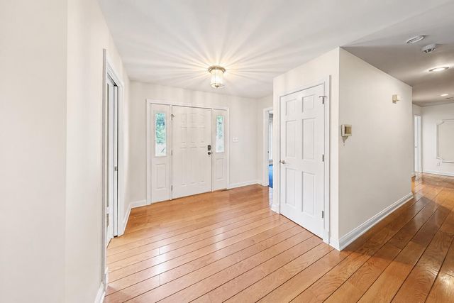 1776 Indian Boundary Road, Chesterton, IN 46304