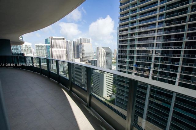 1000 Brickell Plaza 2809, Miami, FL 33131