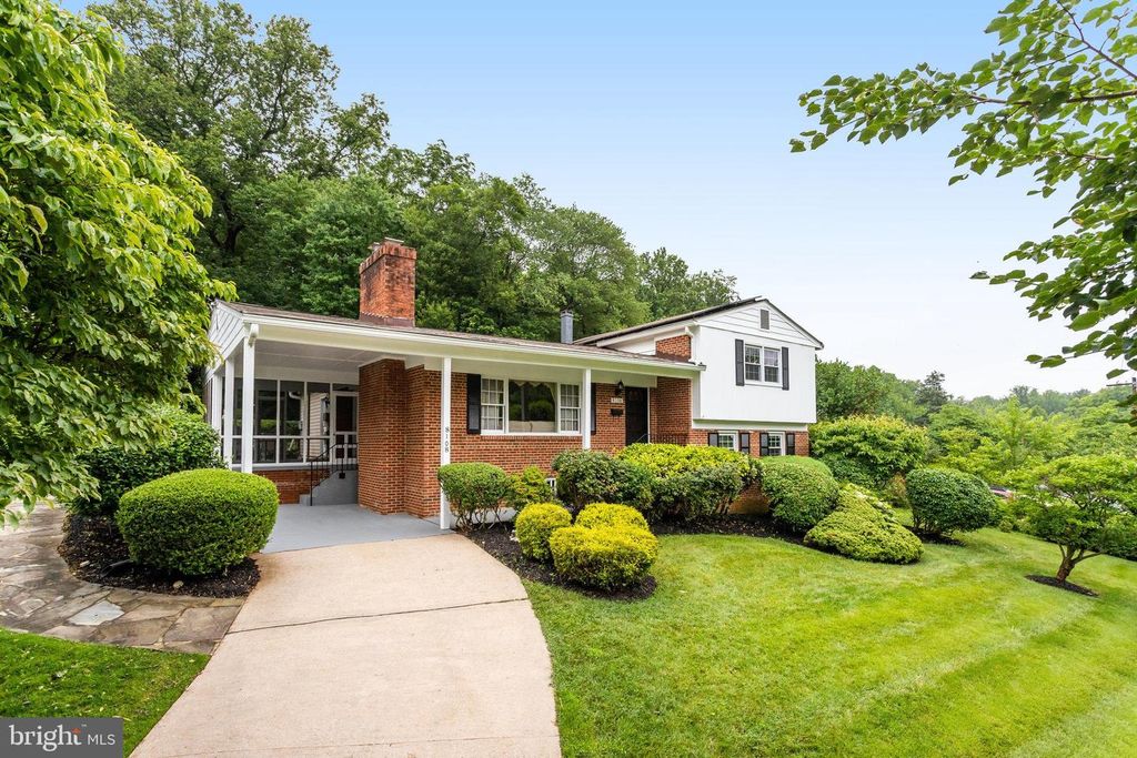 8108 BEECH TREE RD, Bethesda, MD 20817