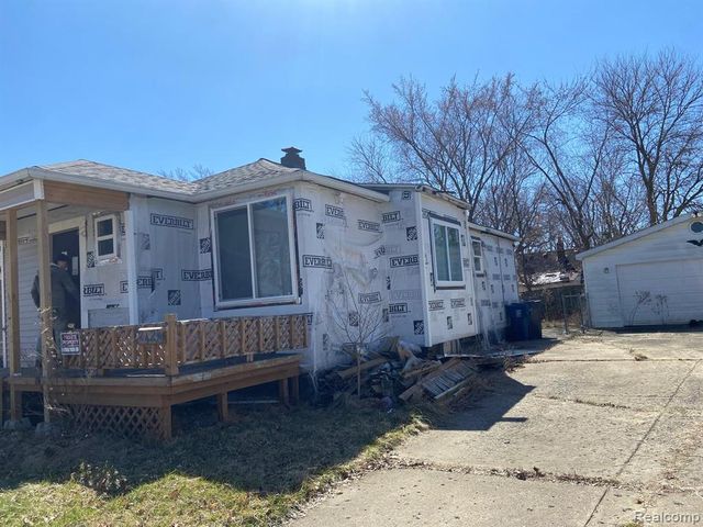 2428 Illinois Avenue, Flint, MI 48506