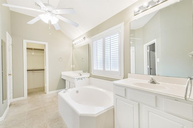 3122 Candle Pond Lane, Spring, TX 77388