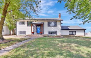 2643 N Holyoke St, Wichita, KS 67220