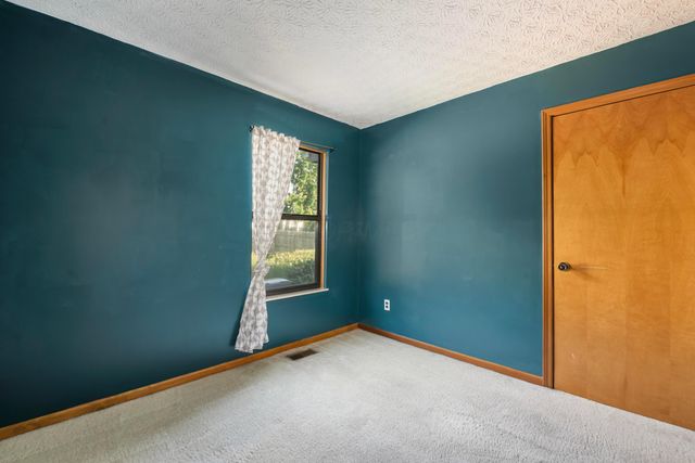 2932 Grand Haven Drive, Pickerington, OH 43147