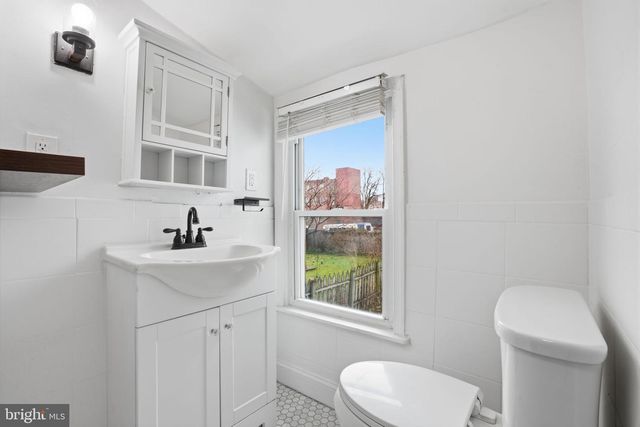 150 W PRICE ST, Philadelphia, PA 19144