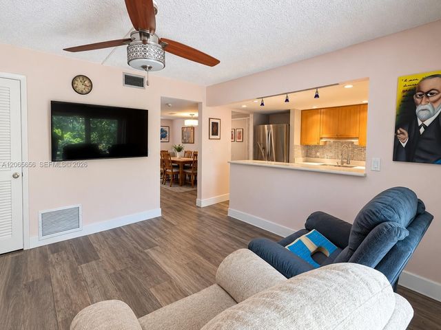 14125 SW 66th Street F4, Miami, FL 33183