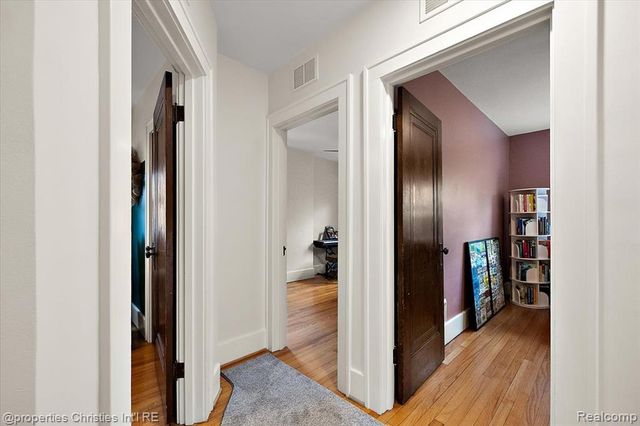 917 Maplegrove Avenue, Royal Oak, MI 48067