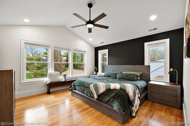 917 Maplegrove Avenue, Royal Oak, MI 48067