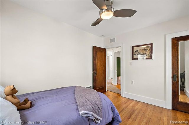 917 Maplegrove Avenue, Royal Oak, MI 48067