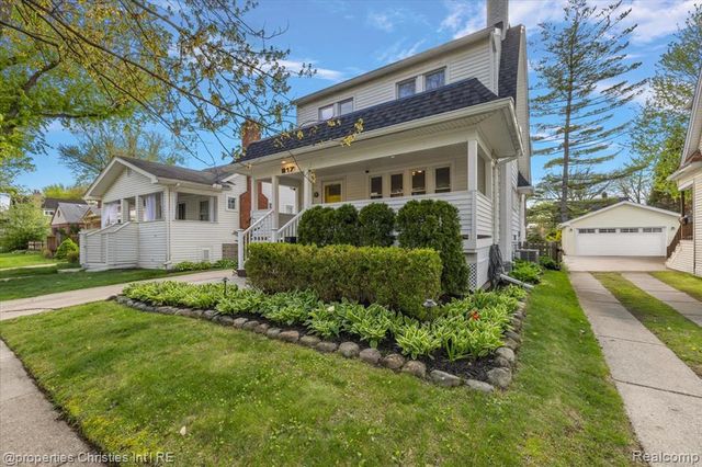917 Maplegrove Avenue, Royal Oak, MI 48067