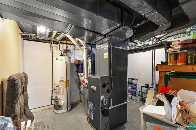 917 Maplegrove Avenue, Royal Oak, MI 48067