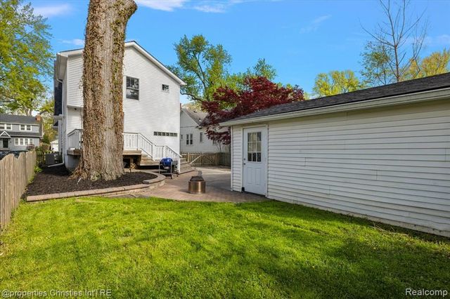 917 Maplegrove Avenue, Royal Oak, MI 48067