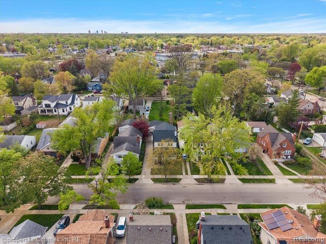 917 Maplegrove Avenue, Royal Oak, MI 48067