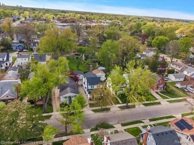 917 Maplegrove Avenue, Royal Oak, MI 48067