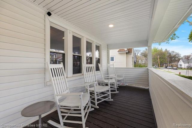917 Maplegrove Avenue, Royal Oak, MI 48067