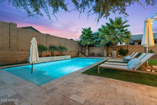19726 W TURNEY Avenue, Litchfield Park, AZ 85340