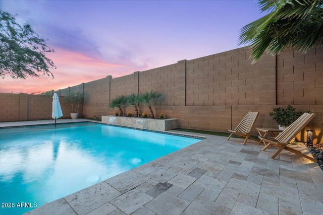 19726 W TURNEY Avenue, Litchfield Park, AZ 85340