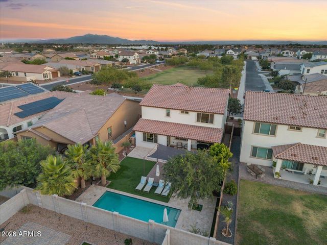 19726 W TURNEY Avenue, Litchfield Park, AZ 85340
