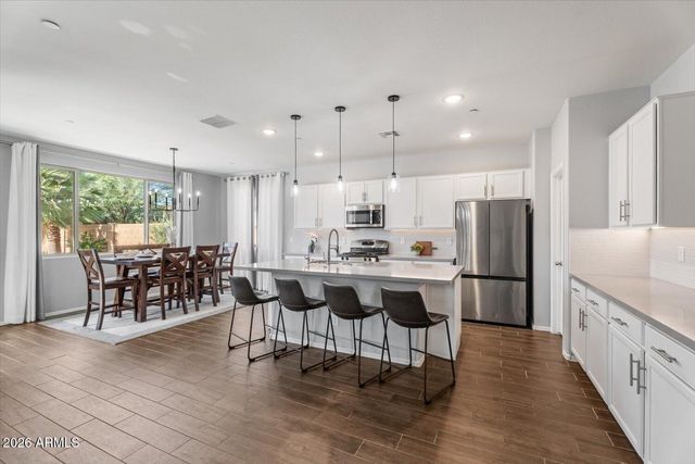 19726 W TURNEY Avenue, Litchfield Park, AZ 85340