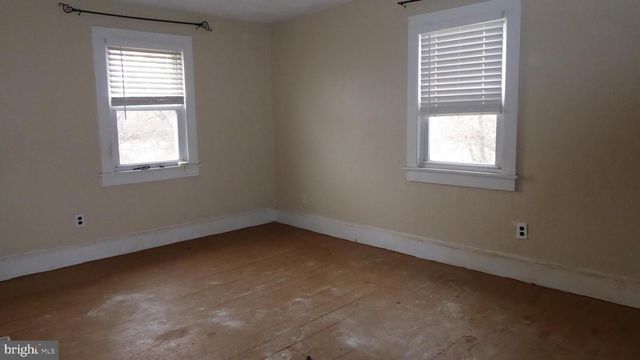 1668 MAIN ST, Port Norris, NJ 08349