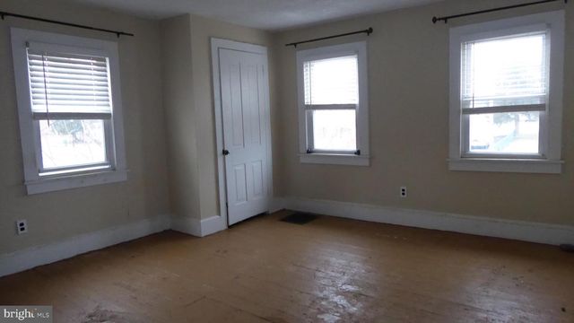 1668 MAIN ST, Port Norris, NJ 08349