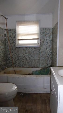 1668 MAIN ST, Port Norris, NJ 08349