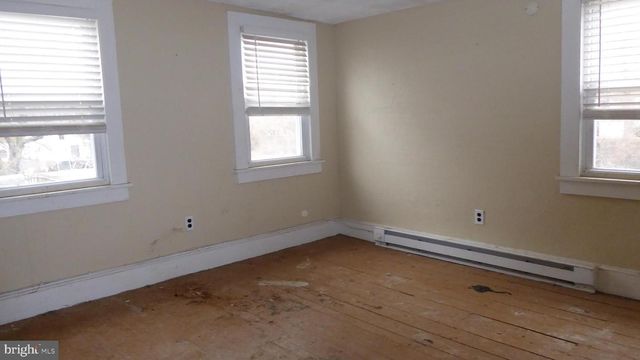 1668 MAIN ST, Port Norris, NJ 08349